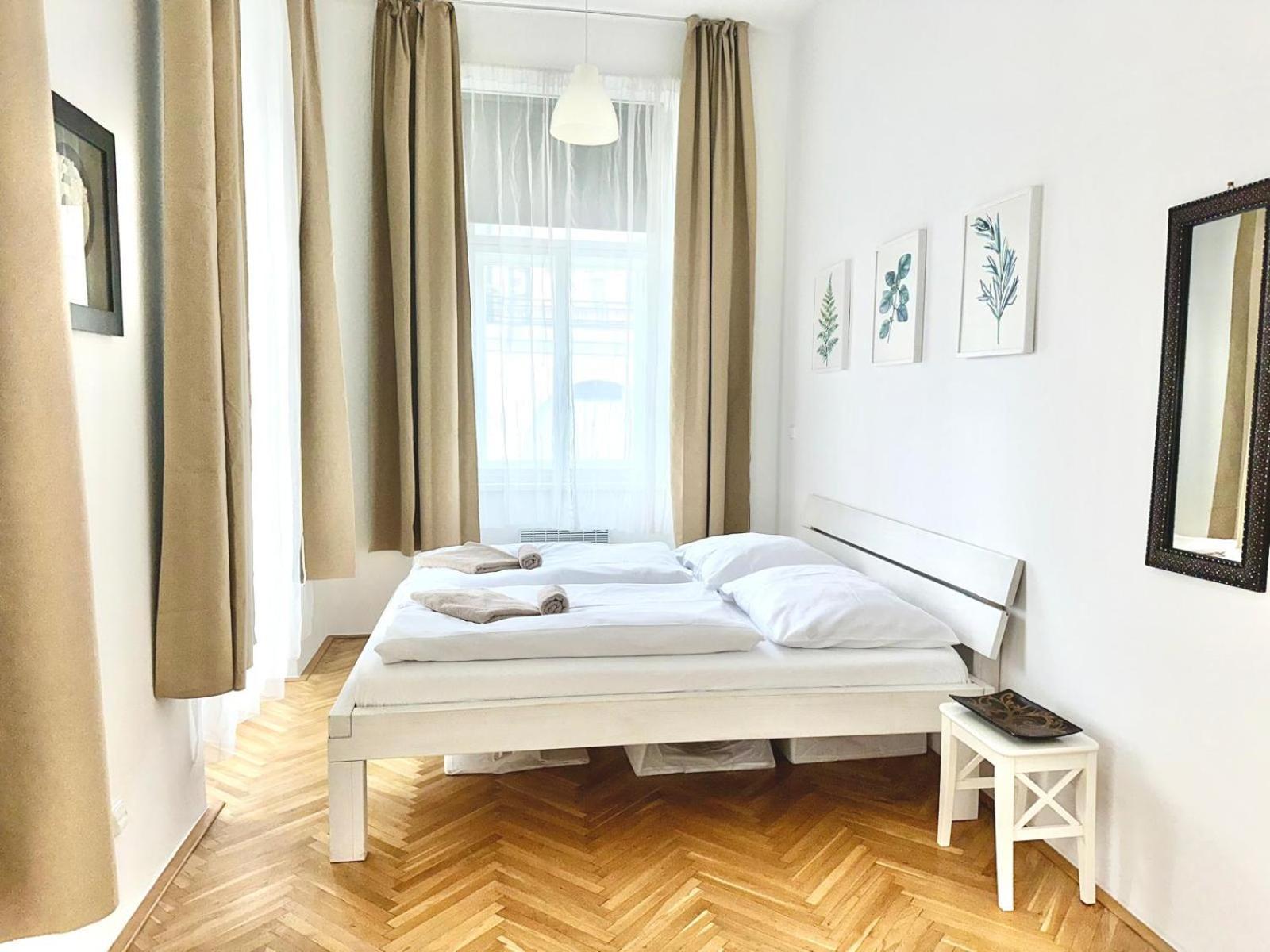 Viaduct View Apartment 프라하 외부 사진